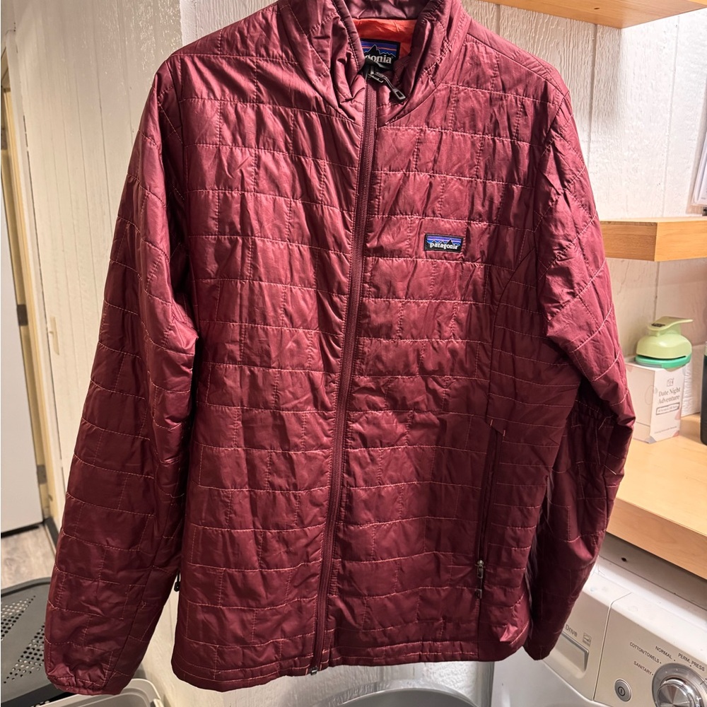 Patagonia Women's Burgundy Puffer Jacket